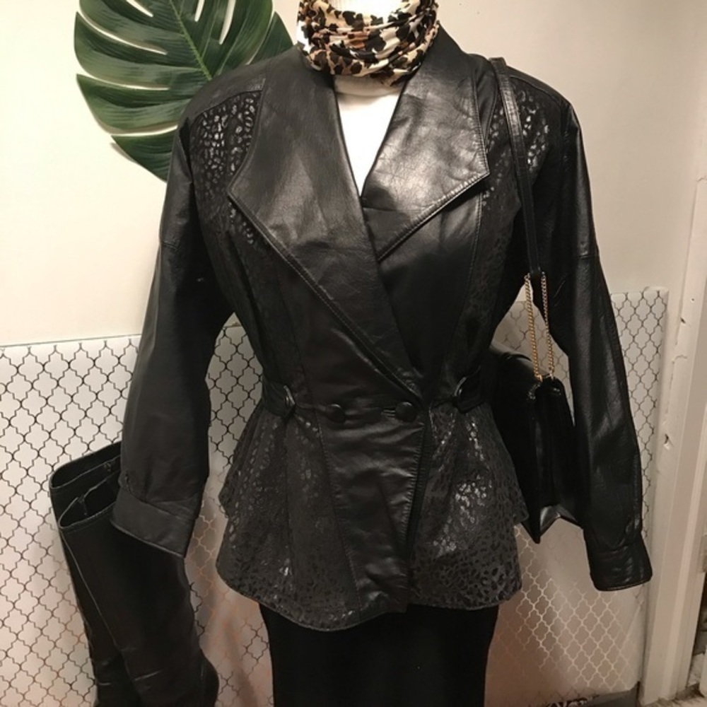 J Walden black leather blazer/jacket circa 1980s!
